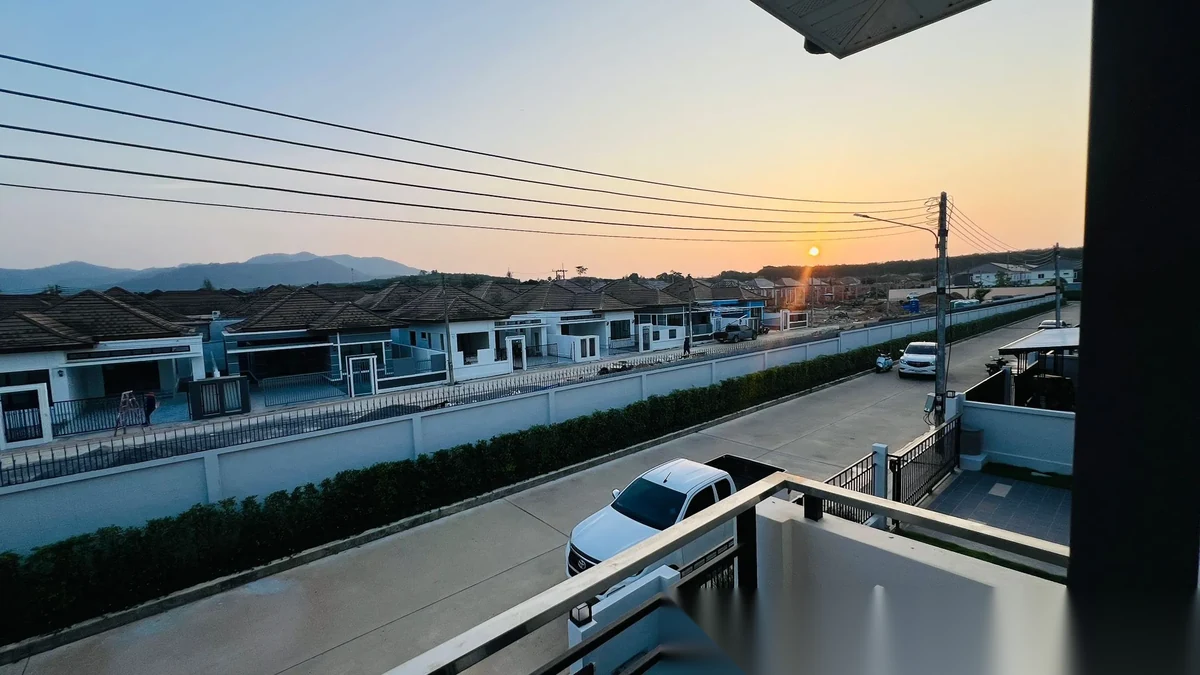 4 Bedroom House for rent at Supalai Palm Spring Banpon Phuket complex · Si Sunthon · Garden View — photo 2
