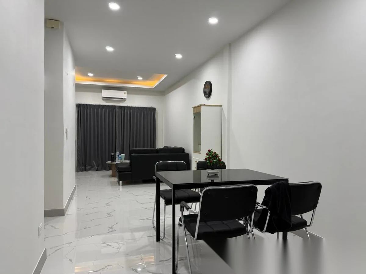 2 Bedroom House for rent at Phanason Garden Home Thalang complex · Thep Krasattri · Garden View — photo 6
