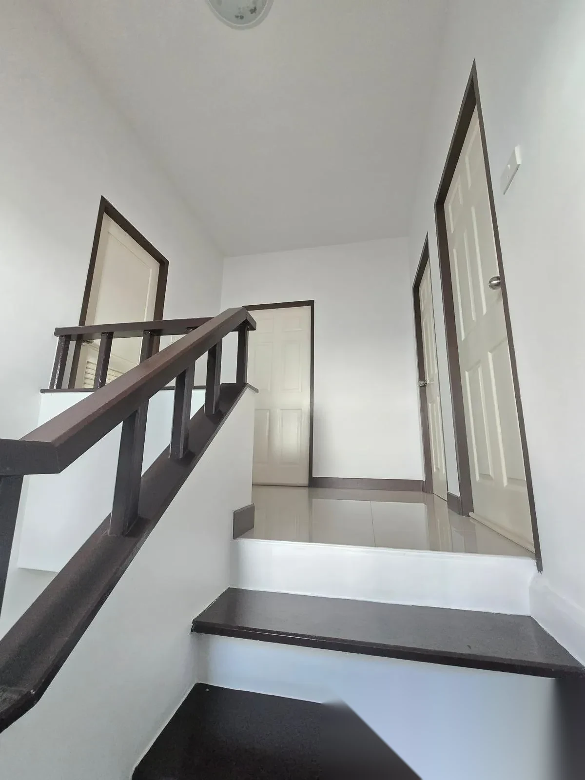 Дом 3BR в комплексе Phanason Garden Home Thalang · Теп Красаттри · Вид в сад — фото 10