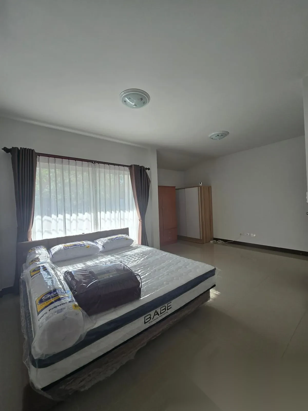 Дом 3BR в комплексе Phanason Garden Home Thalang · Теп Красаттри · Вид в сад — фото 11