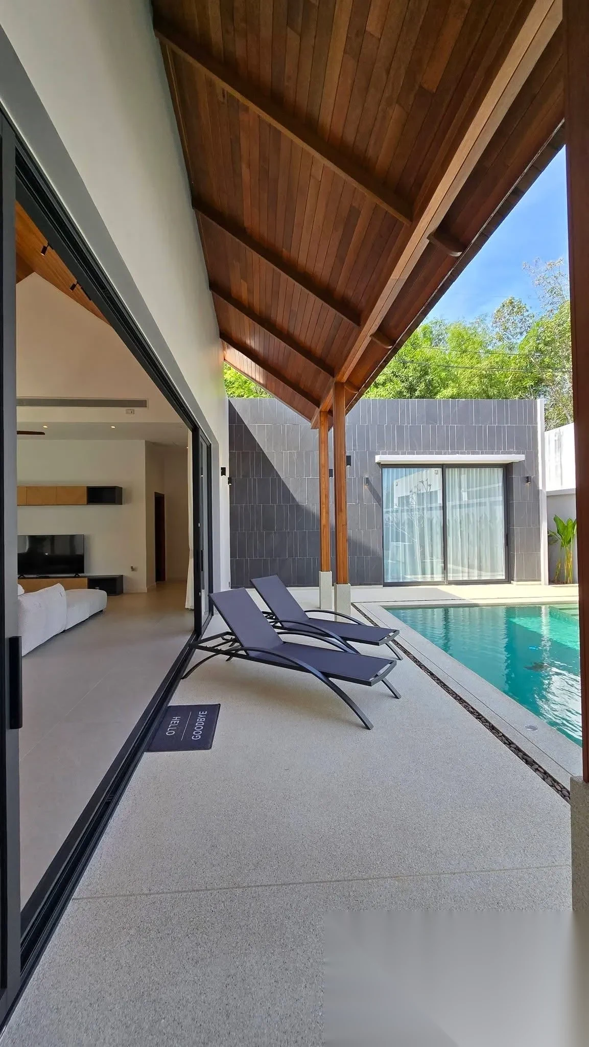Вилла 3BR в комплексе Bougainvillea Villa · Си Сунтон · Вид на бассейн — фото 7