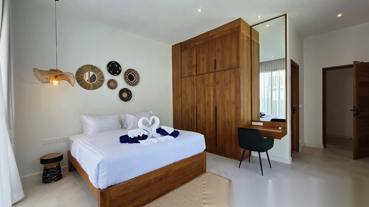 Вилла 3BR в комплексе Bougainvillea Villa · Си Сунтон · Вид на бассейн — фото 10