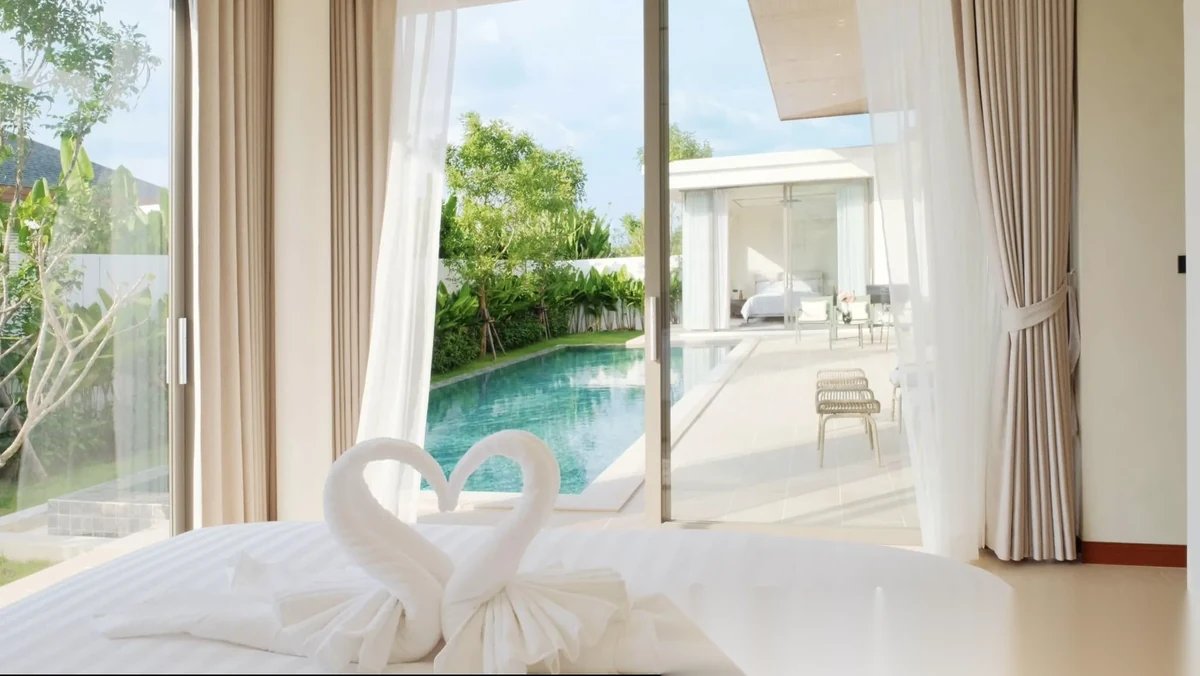 3 Bedroom Villa for rent at The Ozone Campus Villa complex · Thep Krasattri · Pool View — photo 11