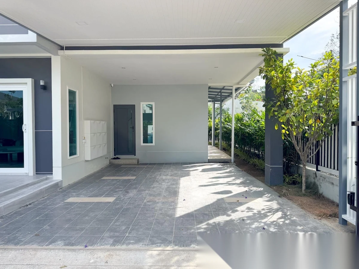4 Bedroom House for rent at Supalai Palm Spring Banpon Phuket complex · Si Sunthon · Garden View — photo 9