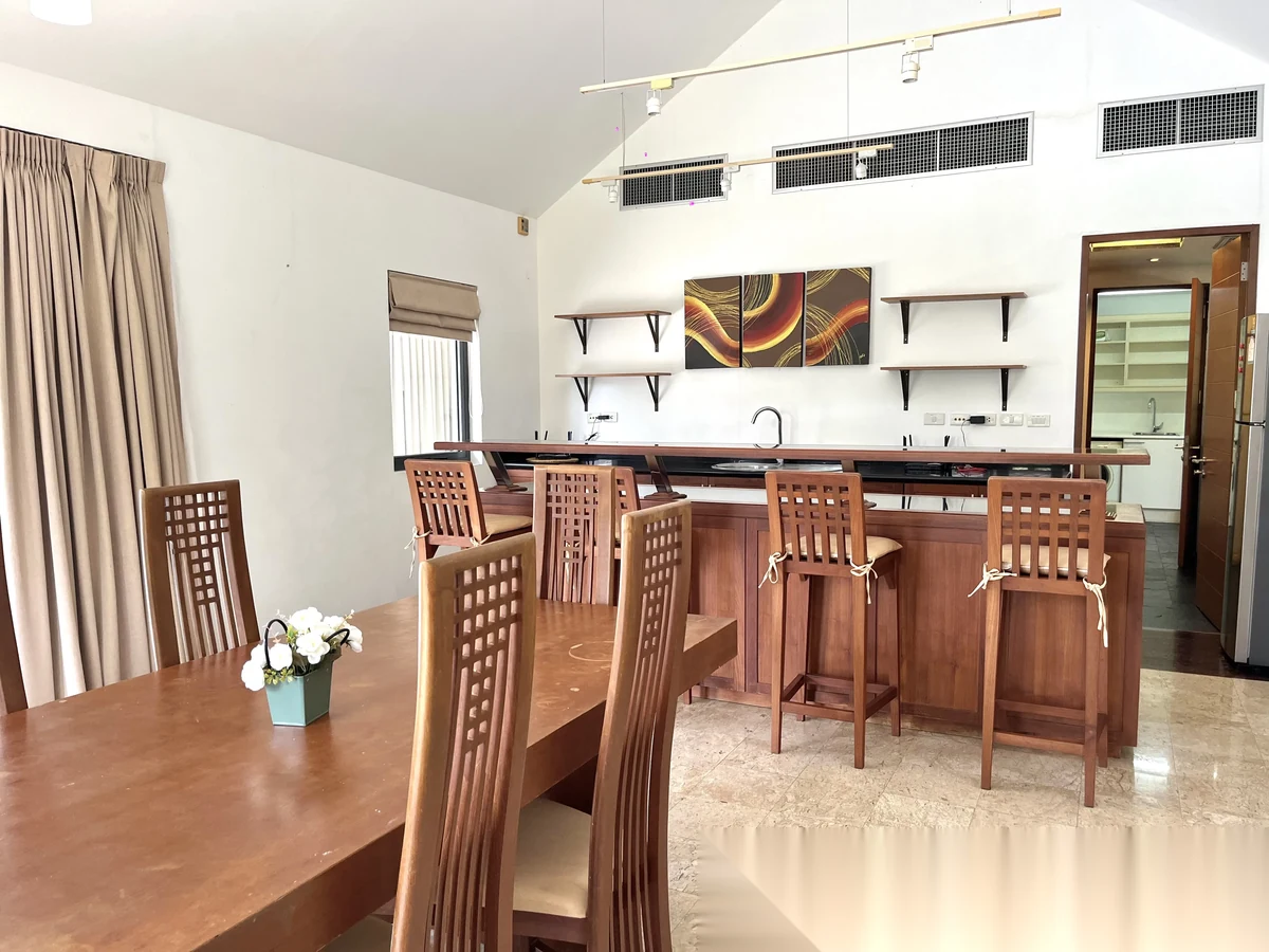 Вилла 3BR в комплексе Rawai Villas · Раваи · Выход к бассейну — фото 8