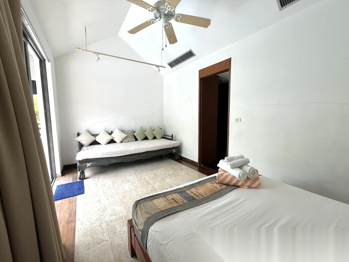 Вилла 3BR в комплексе Rawai Villas · Раваи · Выход к бассейну — фото 17
