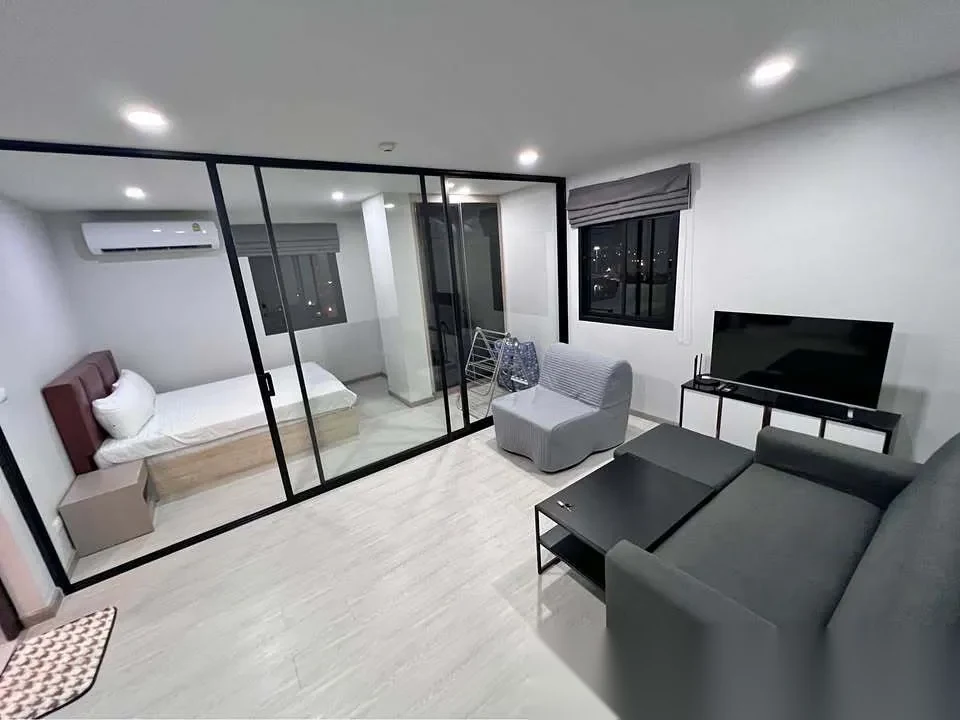 Studio Apartment for rent at VIP Great Hill Condominium complex · Sakhu · Pool Access — photo 2