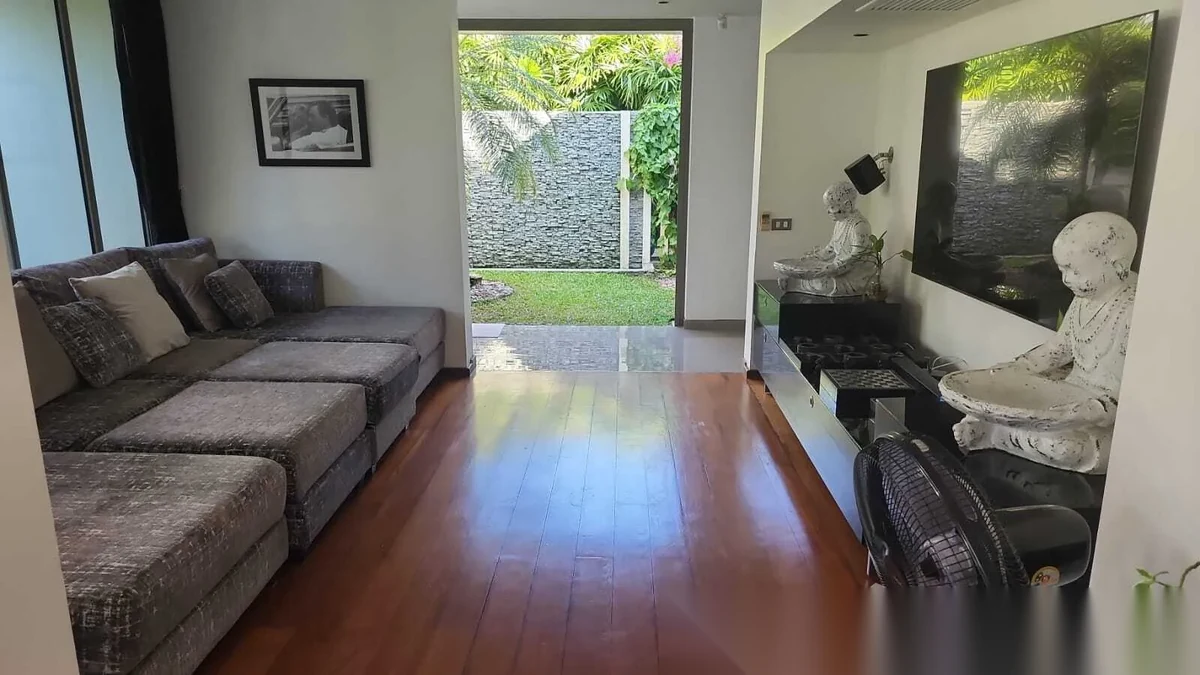 4 Bedroom Villa for rent at Layan Hills Estate complex · Si Sunthon · Pool View — photo 3