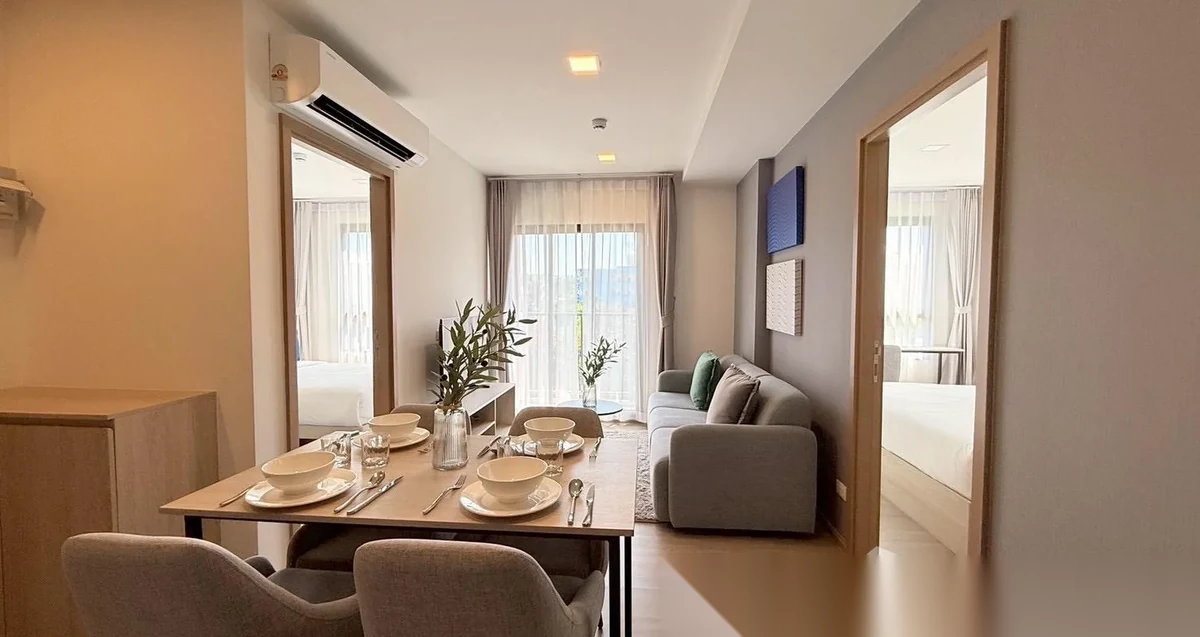 Апартаменты 2BR в ЖК THE BASE Bukit · Вичит · Выход к бассейну