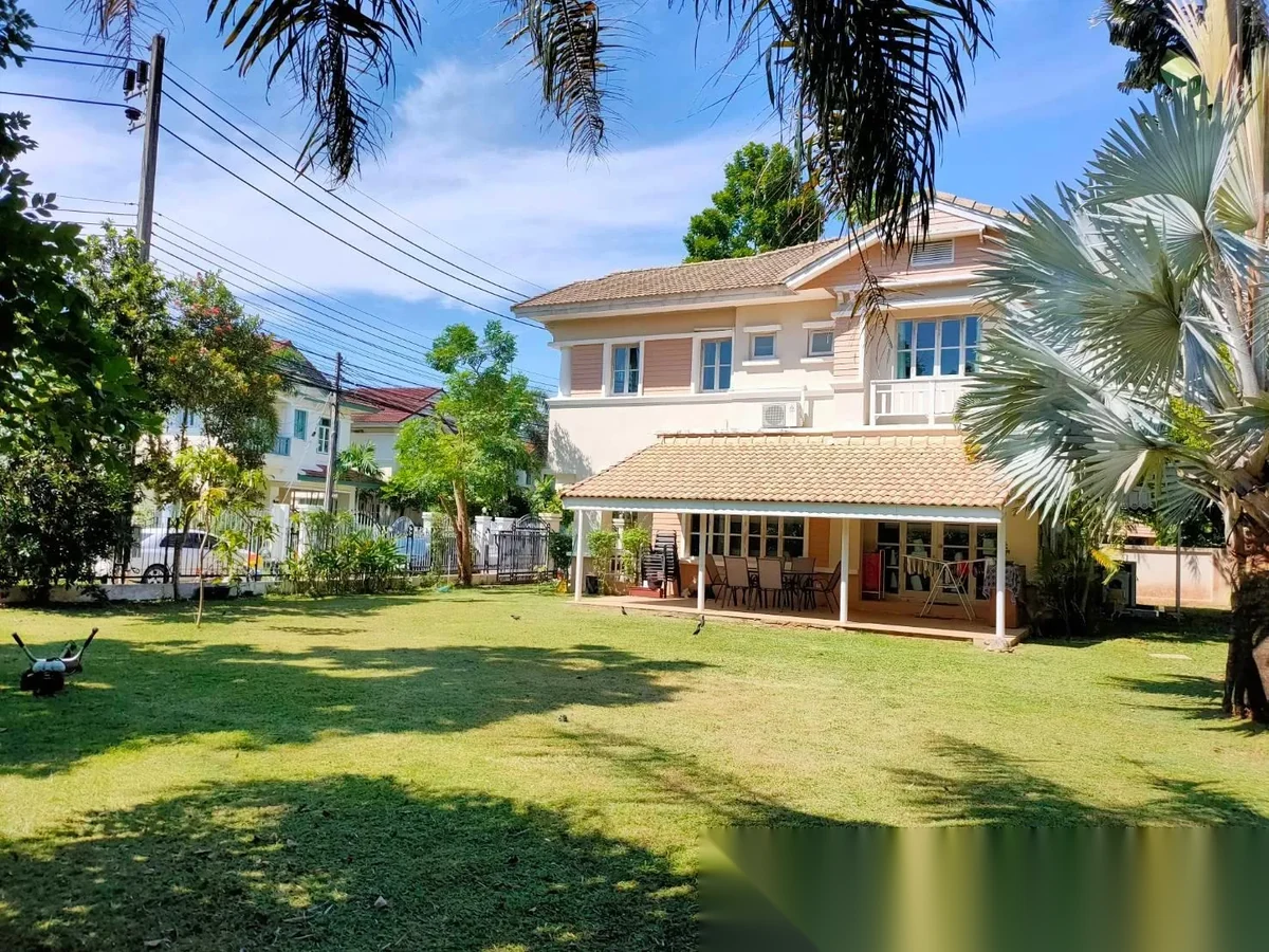 4 Bedroom House for rent at Land and Houses Park complex · Chalong · Garden View — photo 4