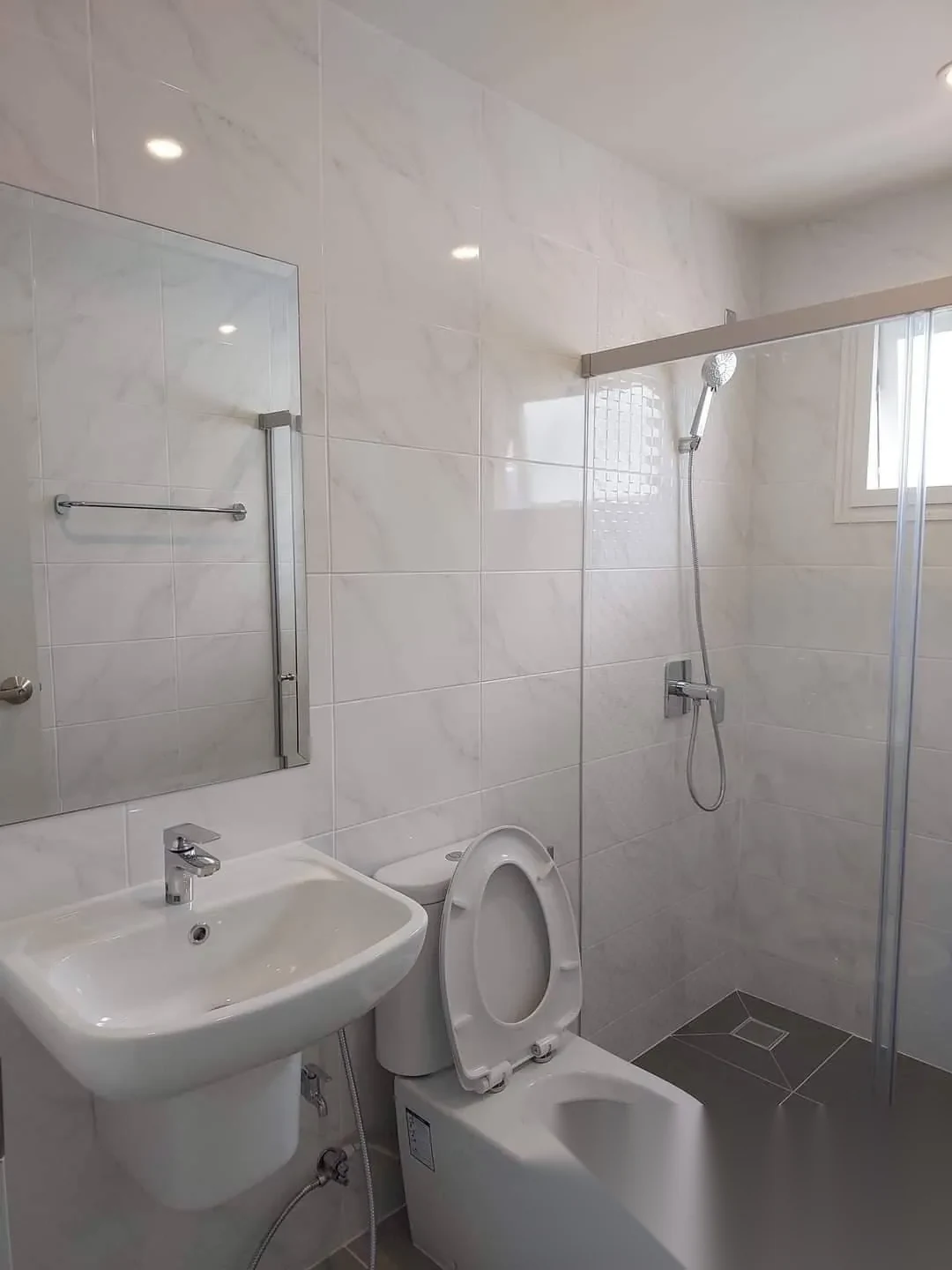 4 Bedroom House for rent at Supalai Palm Spring Banpon Phuket complex · Si Sunthon · Pool Access — photo 4
