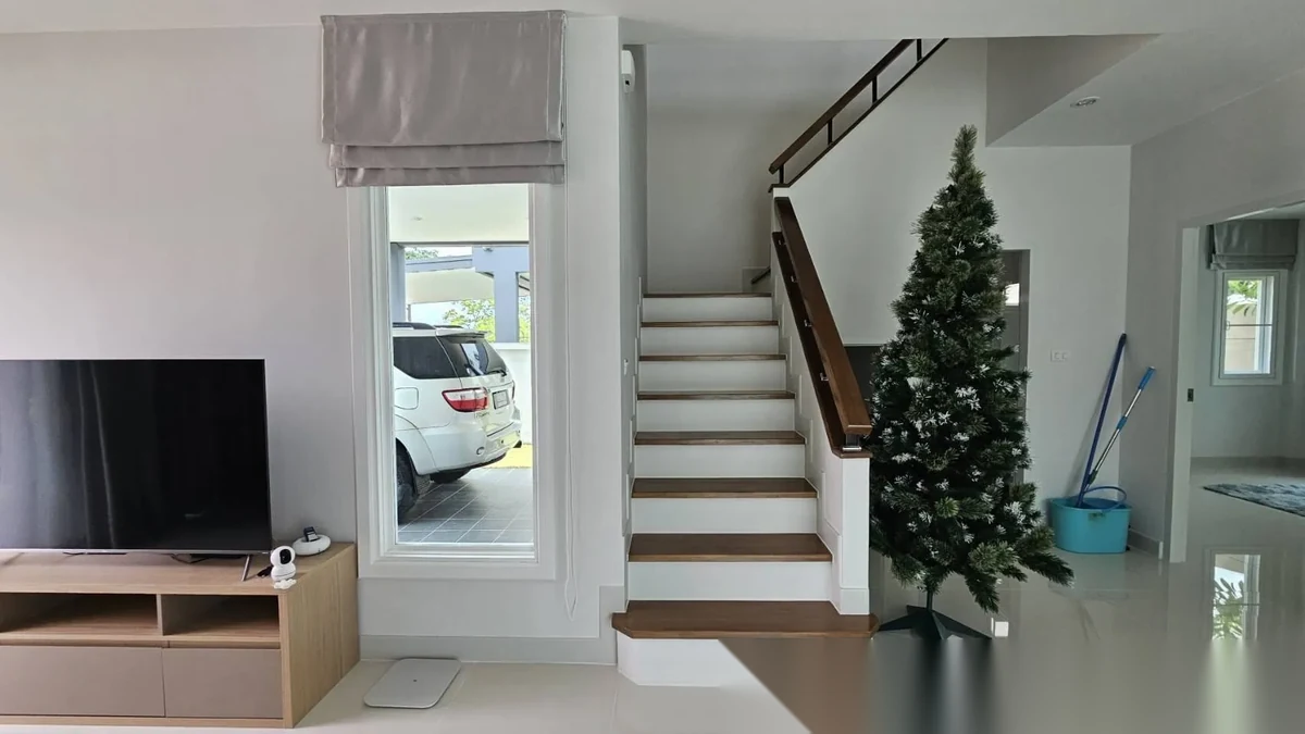 4 Bedroom House for rent at Supalai Palm Spring Banpon Phuket complex · Si Sunthon · Pool Access — photo 6