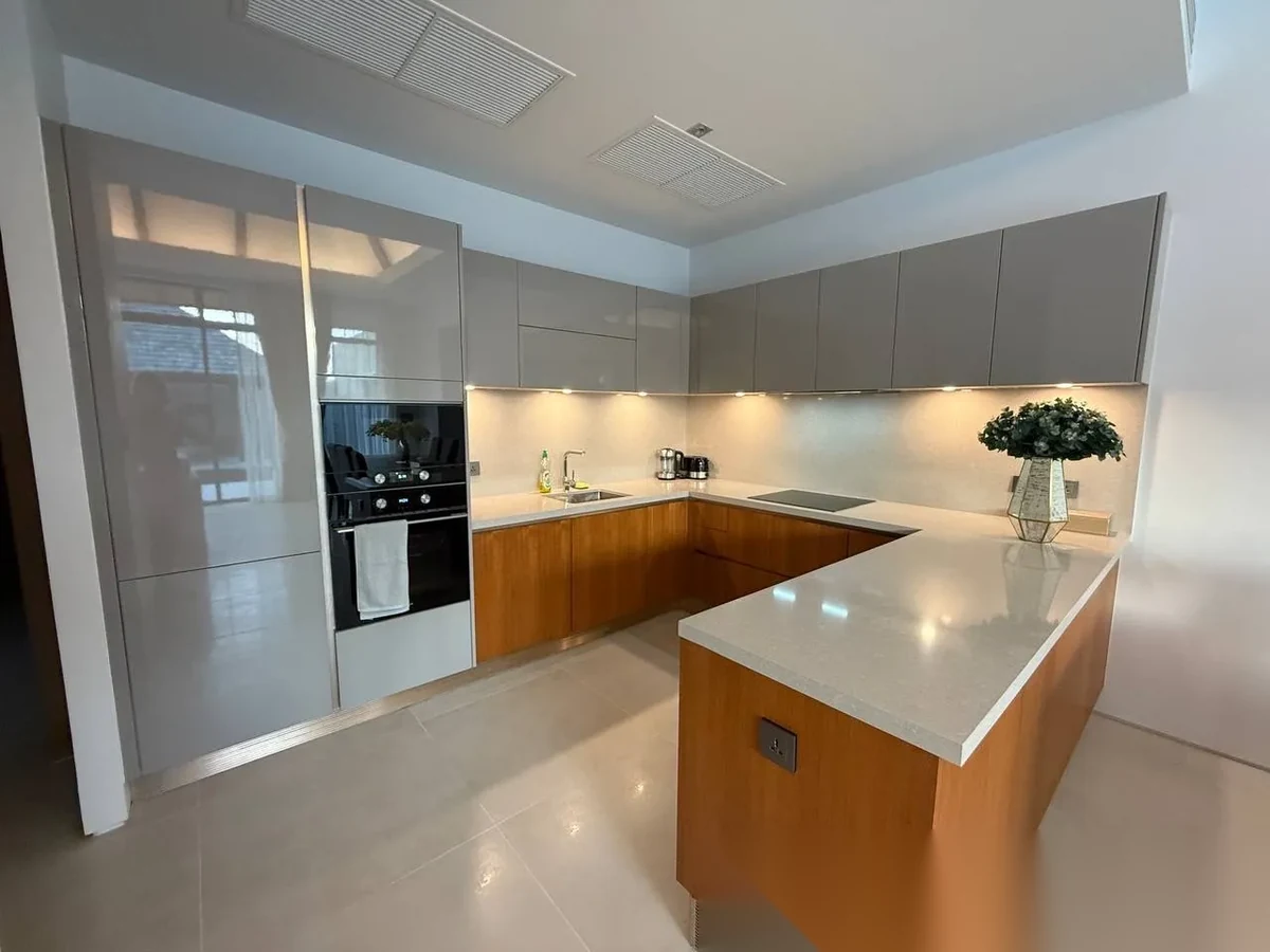 Вилла 3BR в комплексе Anchan Indigo · Теп Красаттри · Вид на бассейн — фото 4