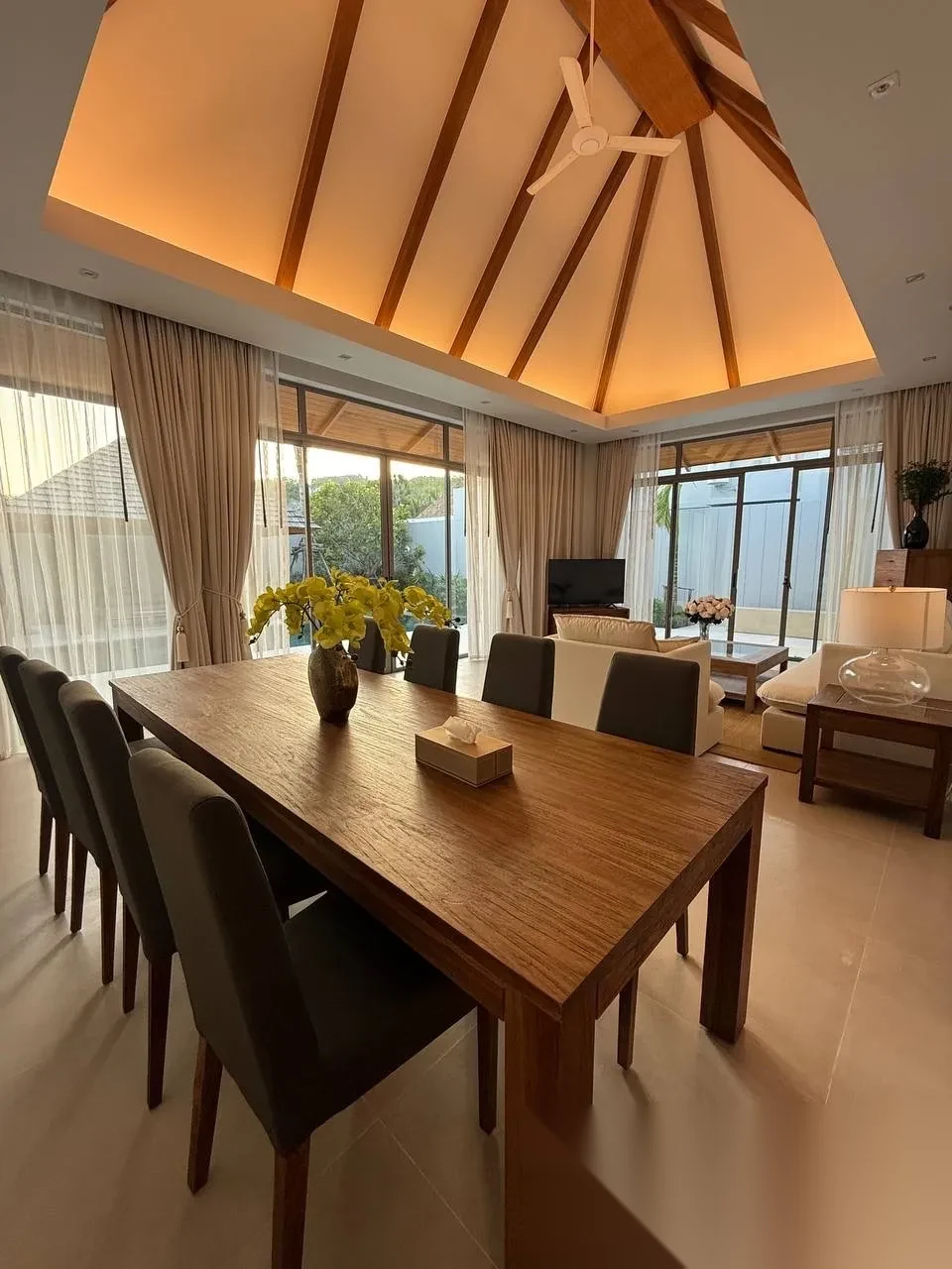 Вилла 3BR в комплексе Anchan Indigo · Теп Красаттри · Вид на бассейн — фото 12