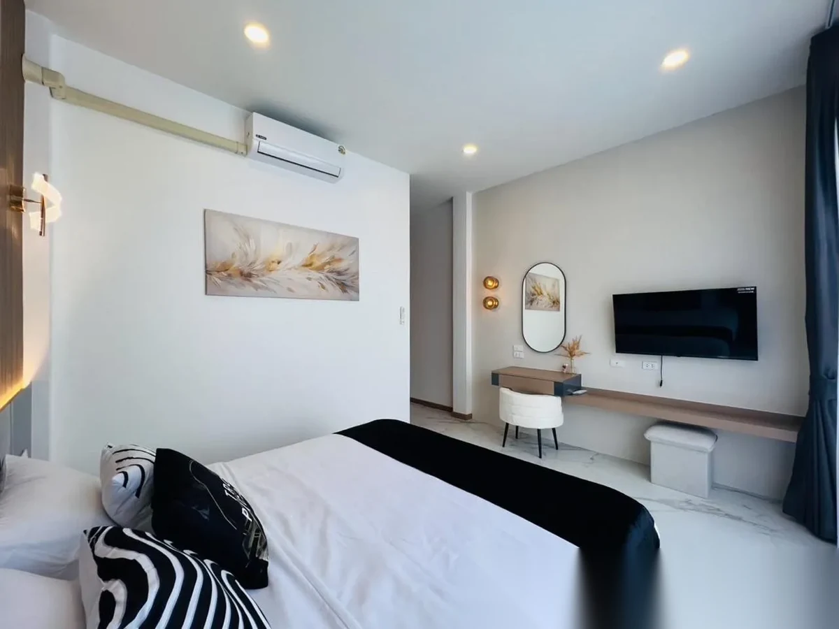 3 Bedroom Villa for sale at The Elegance by Phirunda complex · Chalong · Pool View — photo 17