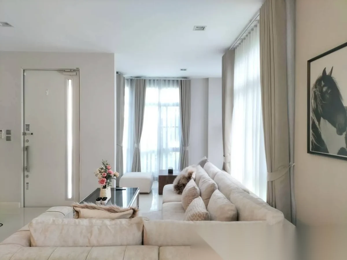 4 Bedroom House for rent at Siwalee Rasada complex · Phuket Town · Garden View — photo 5