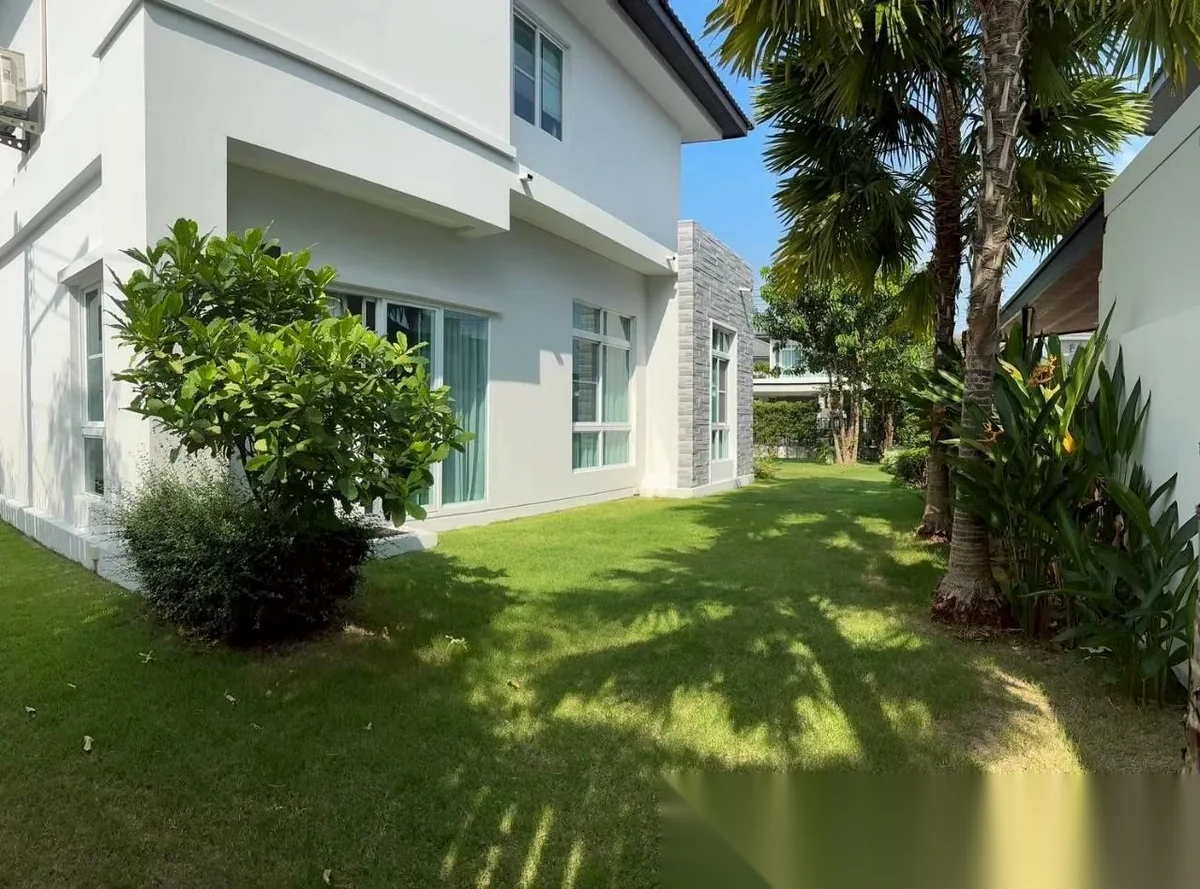 4 Bedroom House for rent at Siwalee Rasada complex · Phuket Town · Garden View — photo 10