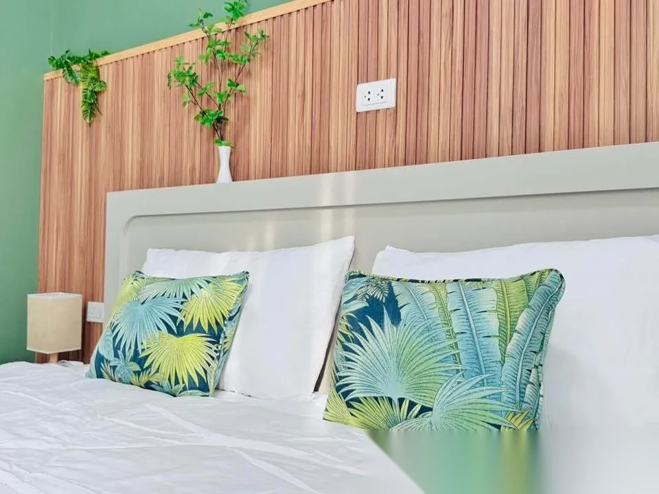 3 Bedroom House for rent at Pruksa Ville Thalang complex · Thep Krasattri · Pool Access — photo 7