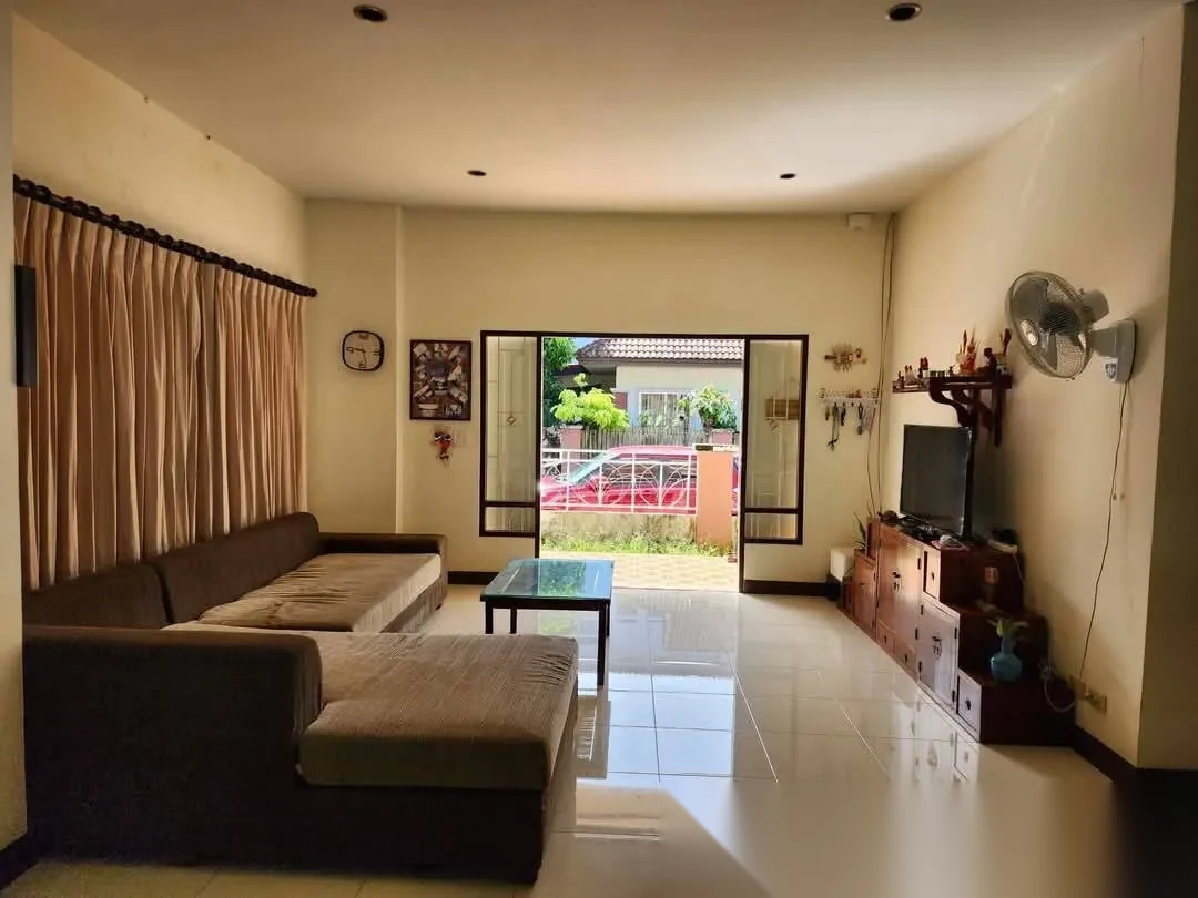 Дом 2BR в комплексе Phanason Park Ville 3 (Baan Lipon) · Си Сунтон — фото 3