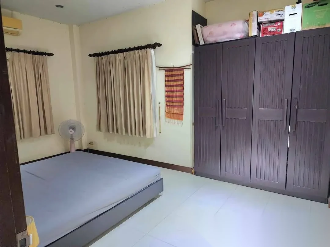 Дом 2BR в комплексе Phanason Park Ville 3 (Baan Lipon) · Си Сунтон — фото 8