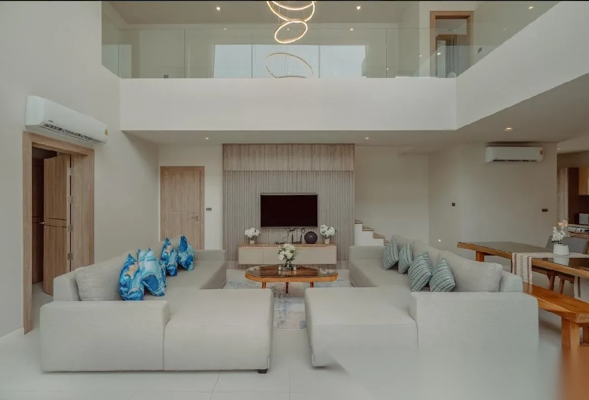 Вилла 3BR в комплексе Zenithy Pool Villa · Си Сунтон · Вид на бассейн — фото 2