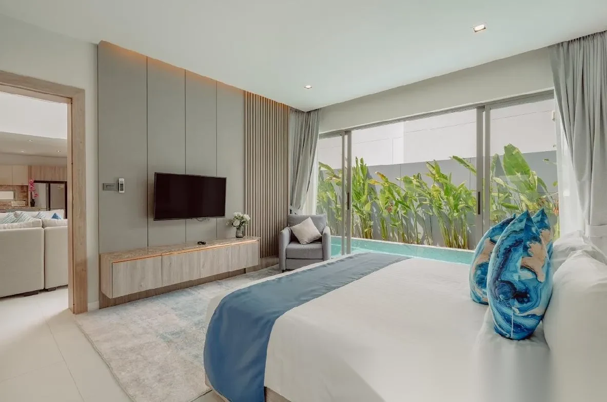 Вилла 3BR в комплексе Zenithy Pool Villa · Си Сунтон · Вид на бассейн — фото 4
