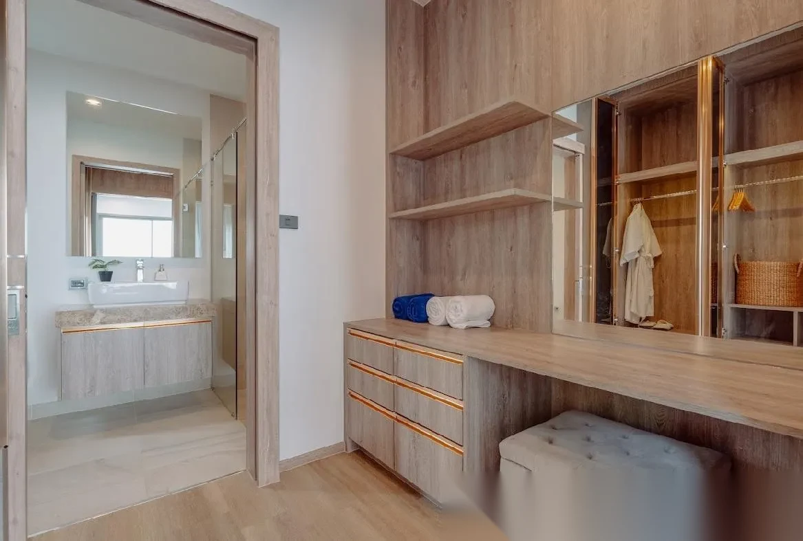Вилла 3BR в комплексе Zenithy Pool Villa · Си Сунтон · Вид на бассейн — фото 7