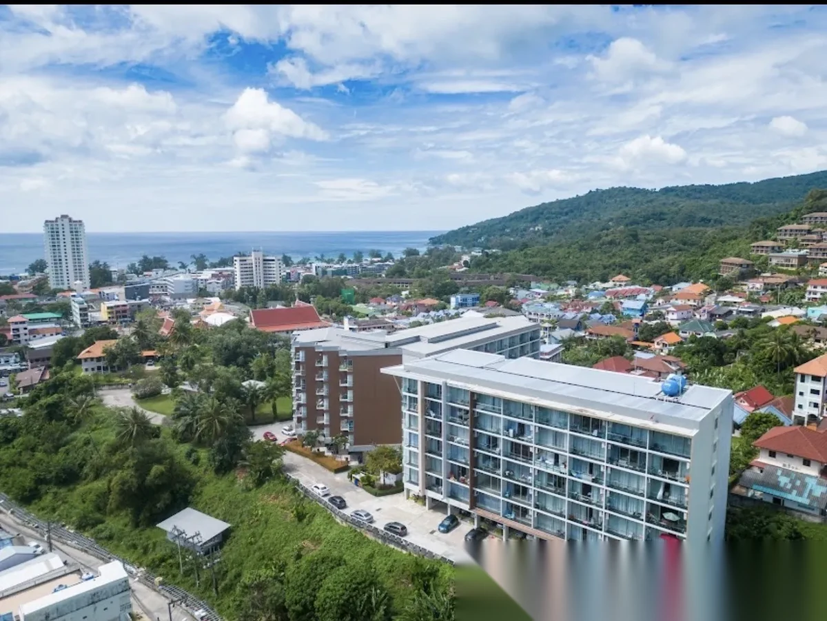 Апартаменты 1BR в ЖК Chic Condo · Карон · Выход к бассейну — фото 17