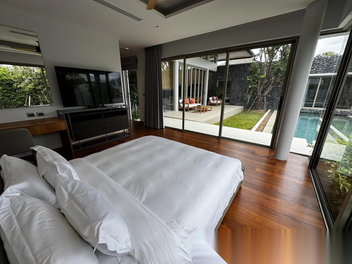 4 Bedroom Villa for rent at Botanica Foresta complex · Thep Krasattri · Garden View — photo 3