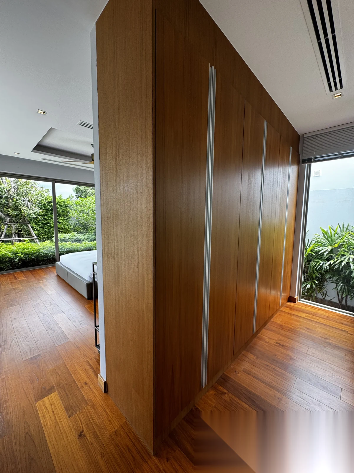 4 Bedroom Villa for rent at Botanica Foresta complex · Thep Krasattri · Garden View — photo 6
