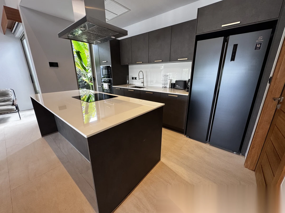 4 Bedroom Villa for rent at Botanica Foresta complex · Thep Krasattri · Garden View — photo 10