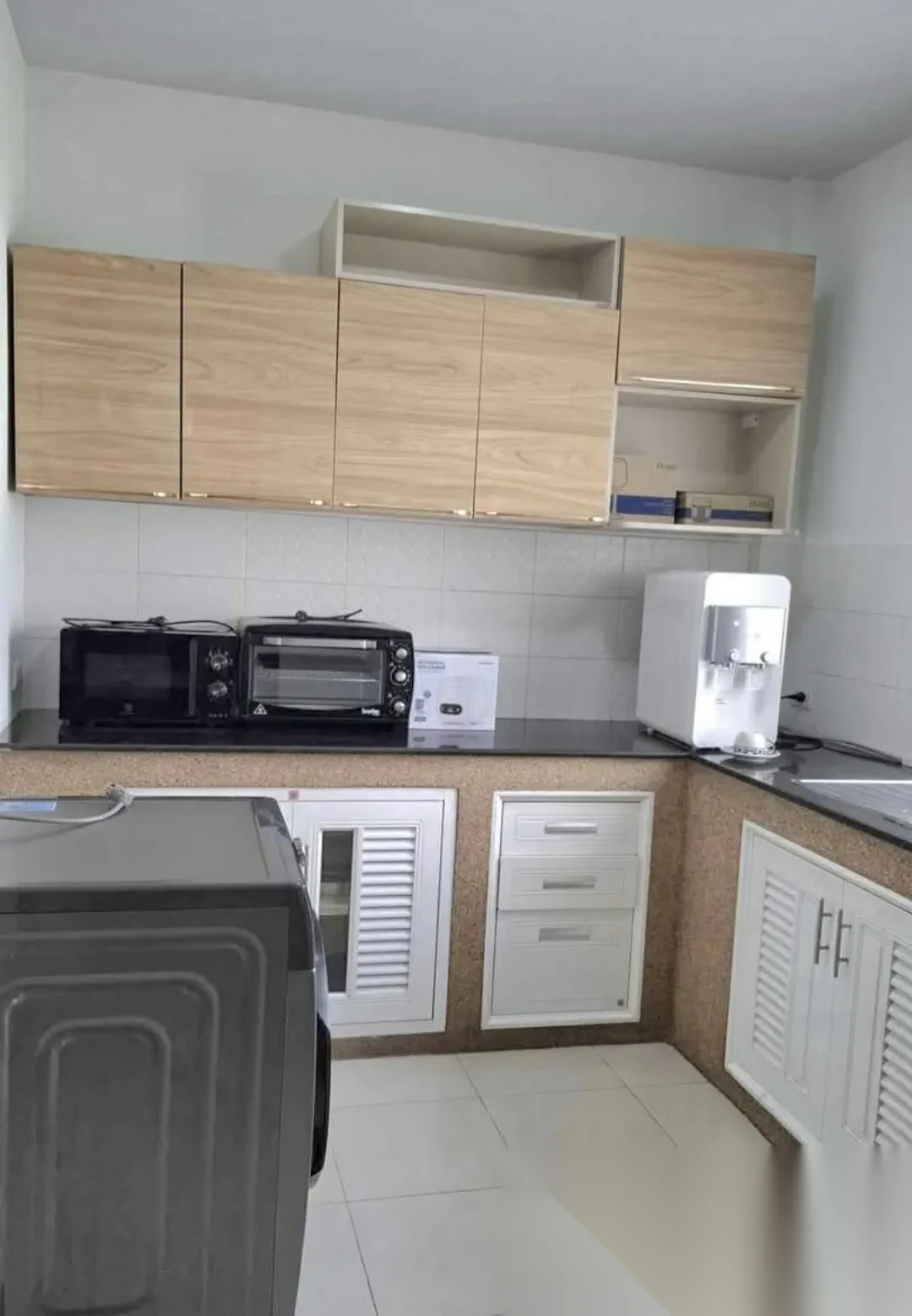 3 Bedroom Townhouse for rent at Phuket Grandville Village complex · Si Sunthon · Garden View — photo 7