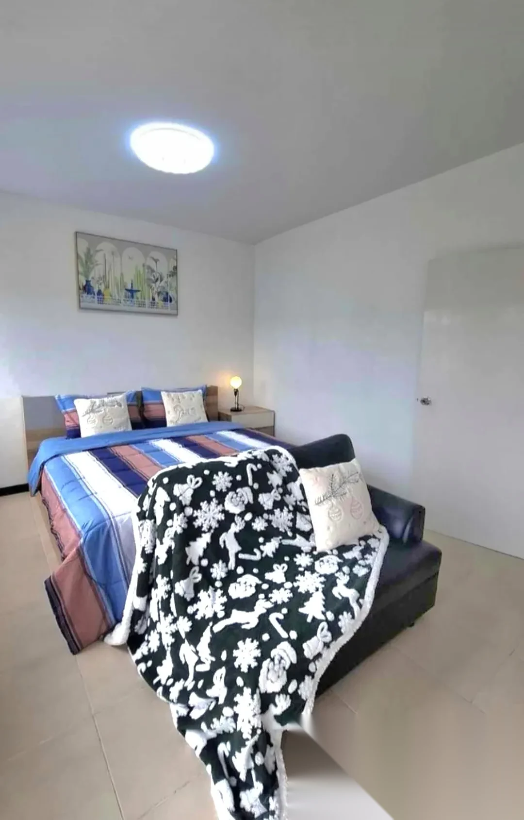 3 Bedroom Townhouse for rent at Phuket Grandville Village complex · Si Sunthon · Garden View — photo 11