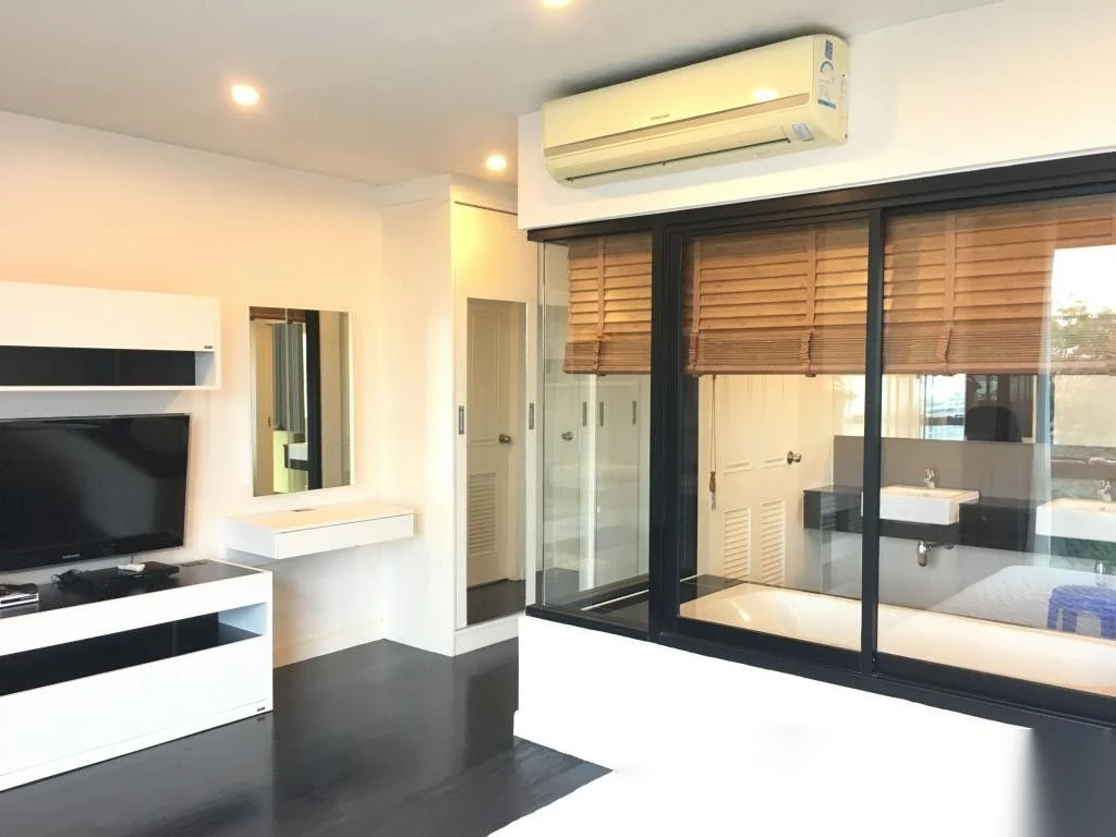 Апартаменты 1BR в ЖК The Unity Patong · Патонг · Частичный вид на море — фото 11