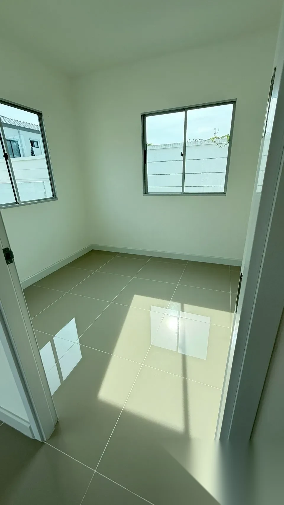 3 Bedroom House for rent at Pruksa Ville Thalang-Thepkasattri complex · Thep Krasattri · Garden View — photo 5