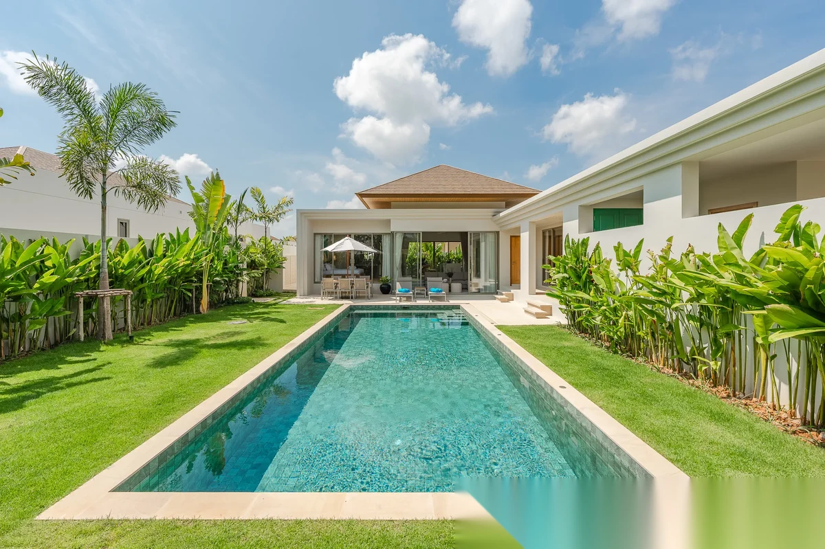 4 Bedroom Villa for rent at Trichada Essence complex · Thep Krasattri · Pool View — photo 2