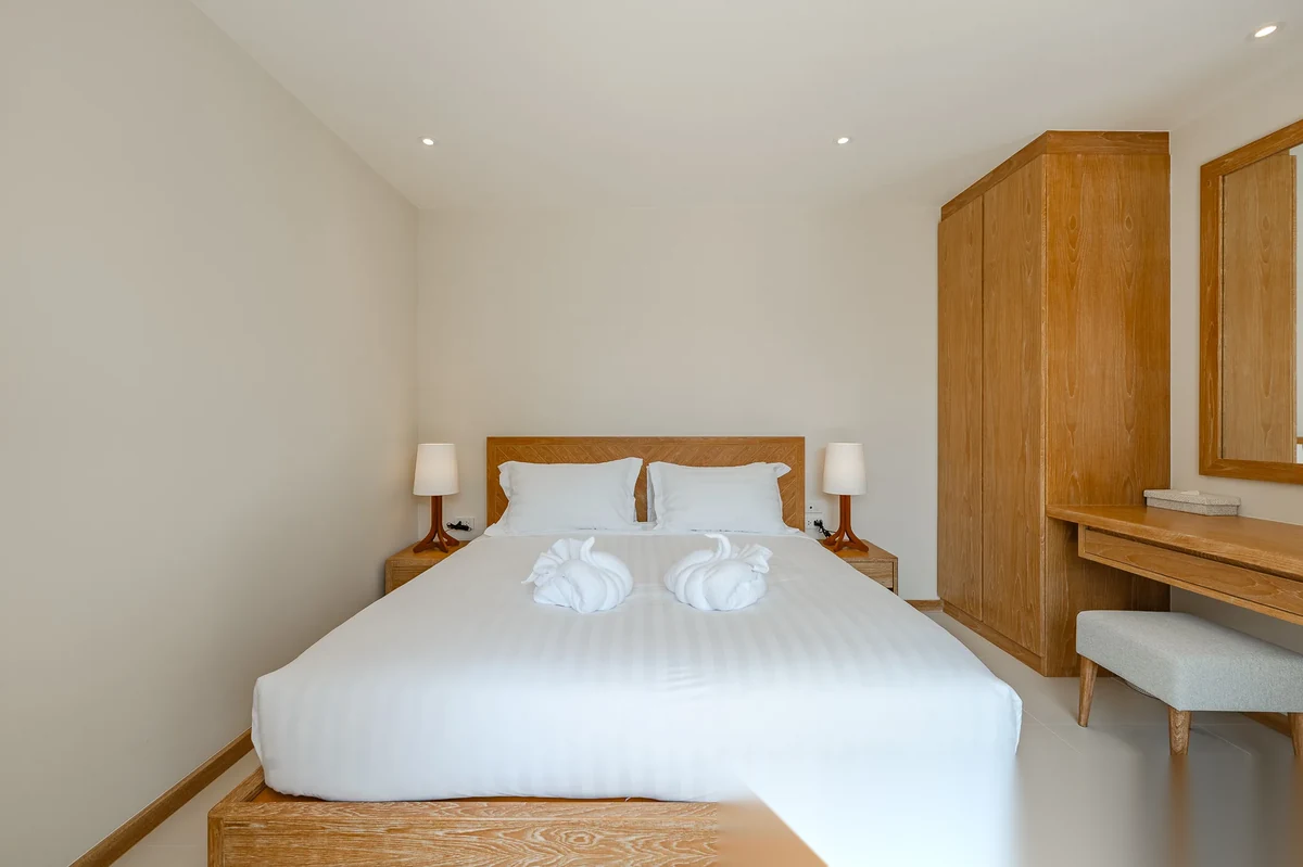 4 Bedroom Villa for rent at Trichada Essence complex · Thep Krasattri · Pool View — photo 7