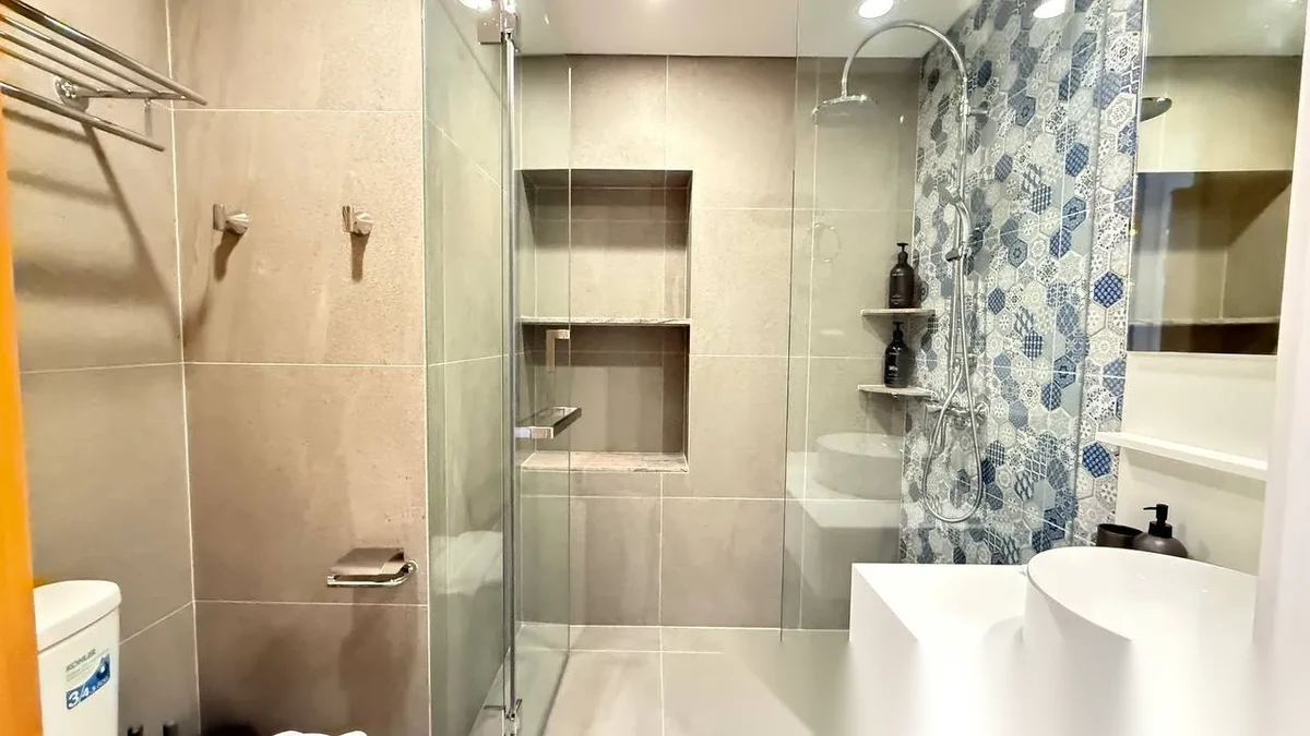 2 Bedroom Apartment for sale at Laguna Lakeside complex · Choeng Thale — photo 8