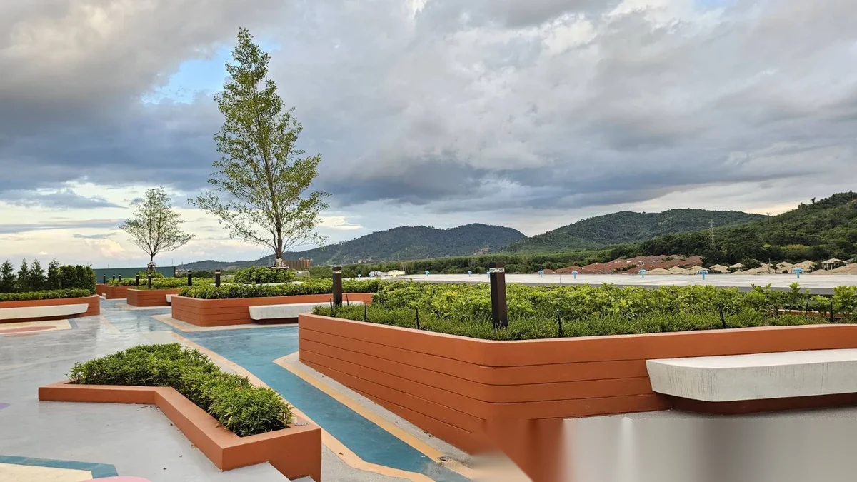 Studio Apartment for rent at The Cube Amaze complex · Si Sunthon · Pool View — photo 5