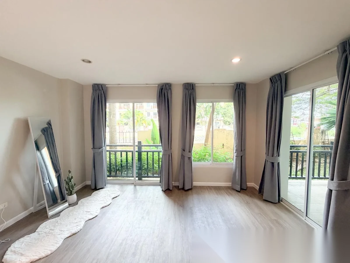 2 Bedroom Apartment for rent at Palm Breeze Resort complex · Rawai · Pool View — photo 8