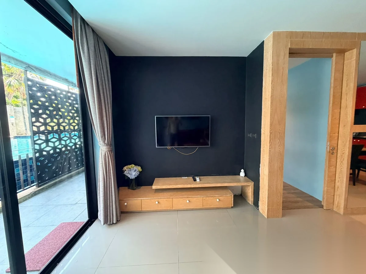 Апартаменты 2BR в ЖК ReLife The Windy · Раваи · Вид на бассейн — фото 11