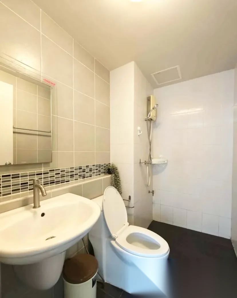 Studio Apartment for rent at D Condo Kathu complex · Kathu · Pool View — photo 7