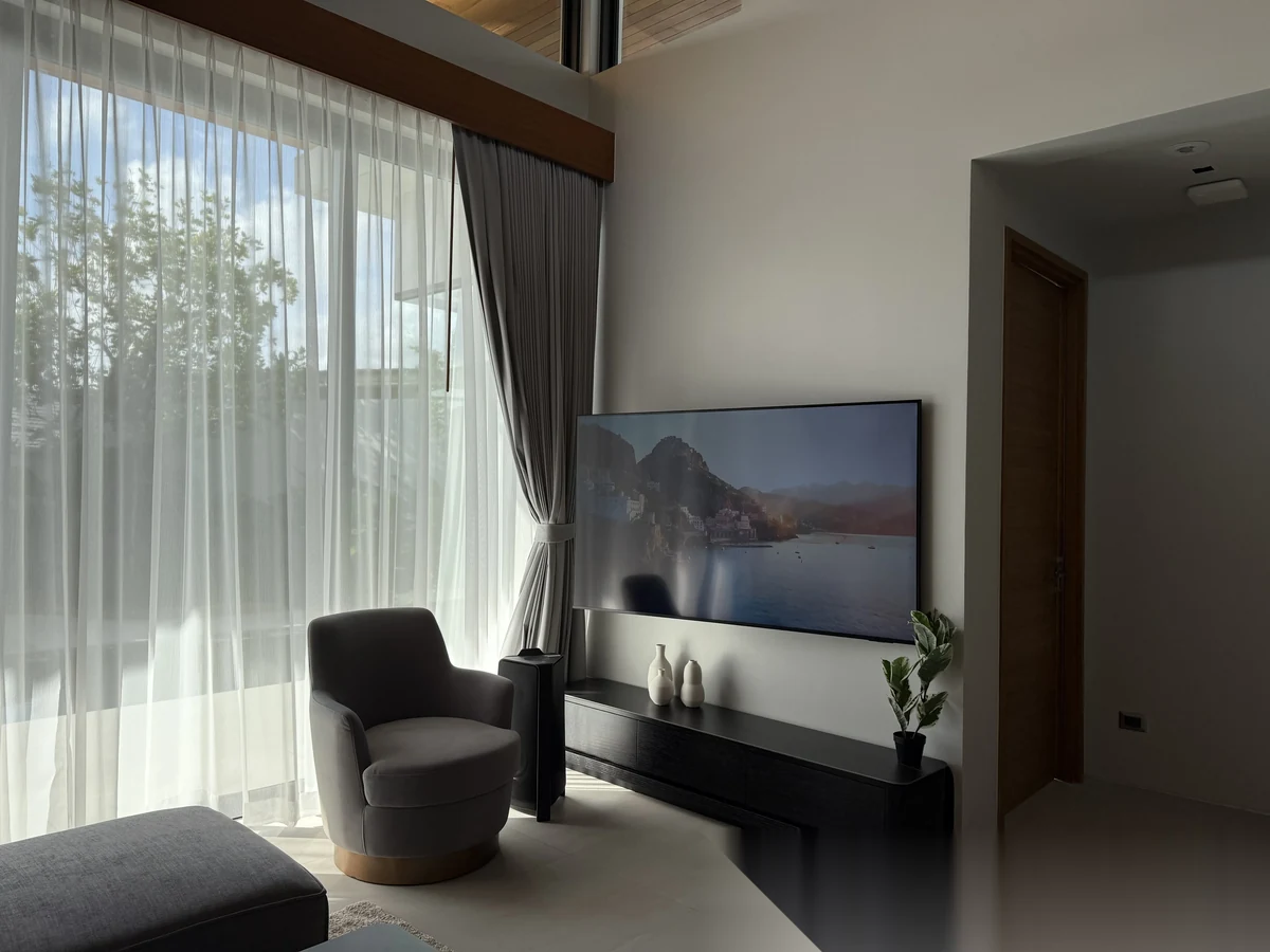 4 Bedroom House for rent at Botanica Modern Loft II complex · Si Sunthon · Sea View — photo 8