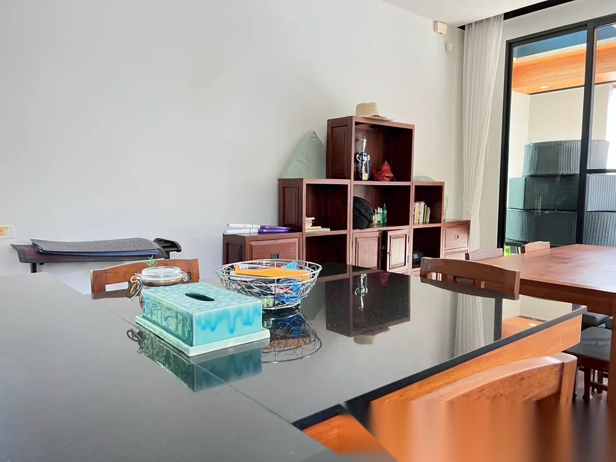 Вилла 2BR в комплексе Nai Harn Baan Bua · Раваи · Вид на бассейн — фото 10