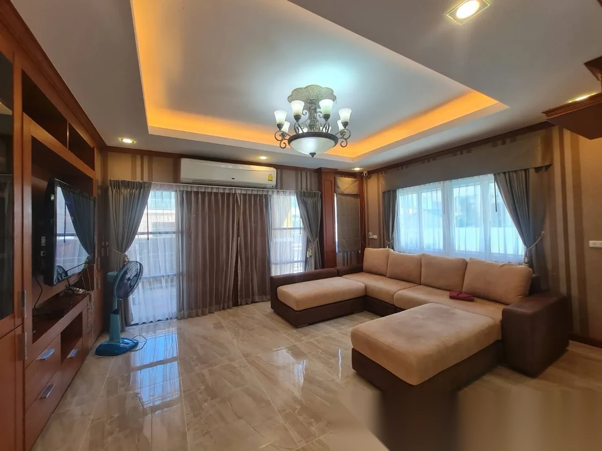 5 Bedroom House for rent at Eakandaburi Village complex · Chalong — photo 2
