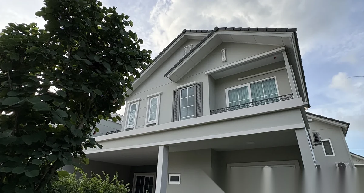 3 Bedroom House for rent at Anasiri Paklok complex · Pa Khlok · Pool View — photo 2