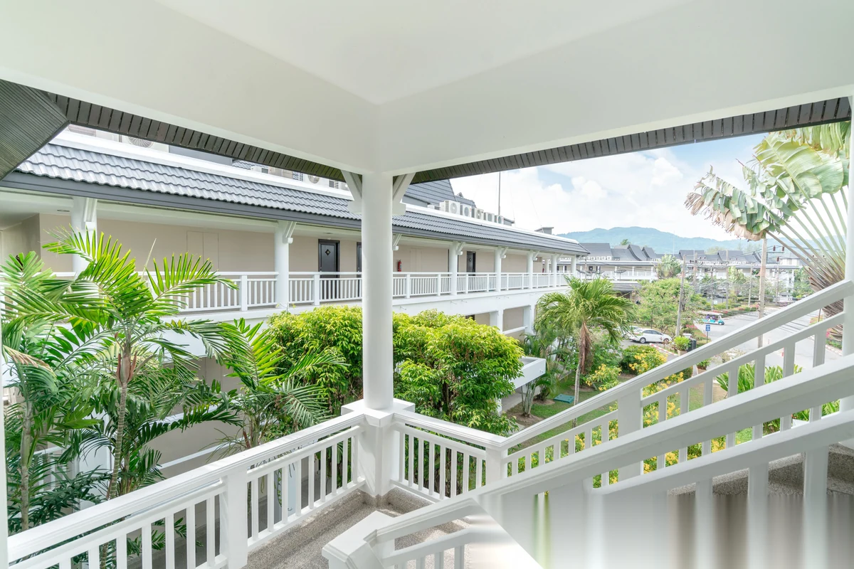 2 Bedroom Apartment for sale at Allamanda 2 & 3 Condominium complex · Choeng Thale · Lake View — photo 13