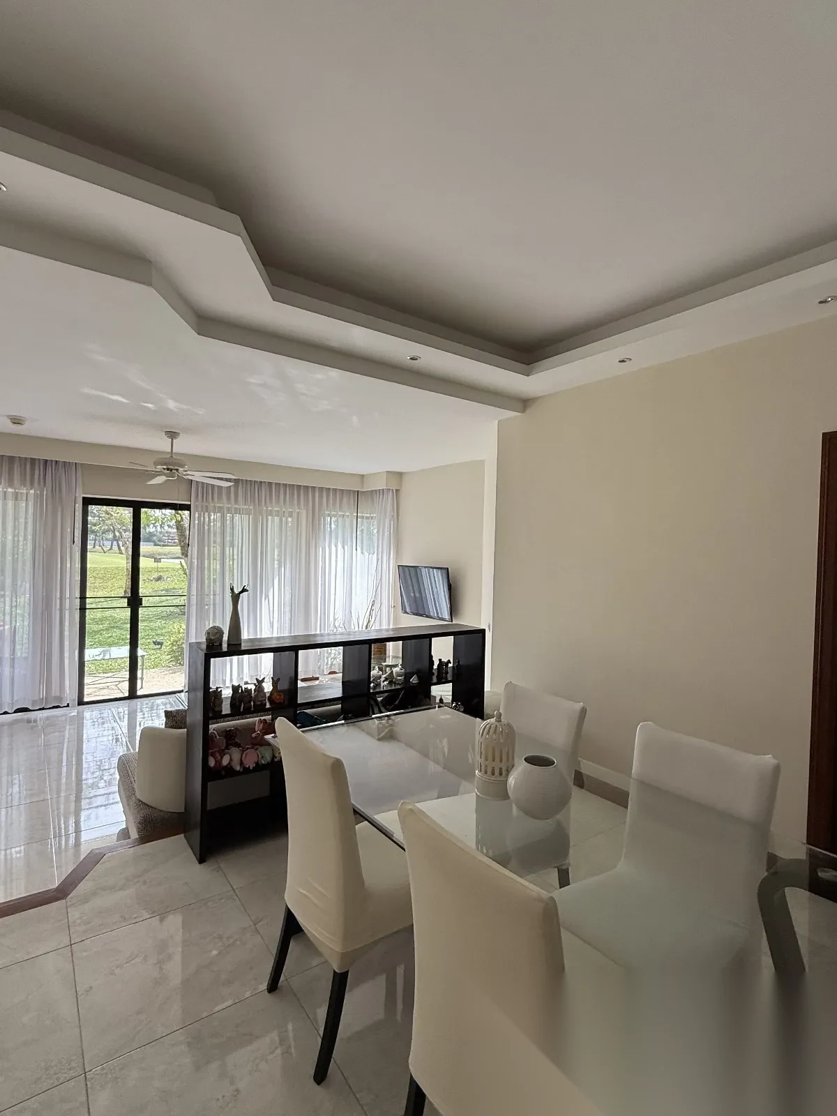 1 Bedroom Apartment for sale at Allamanda 2 & 3 Condominium complex · Choeng Thale · Garden View — photo 4