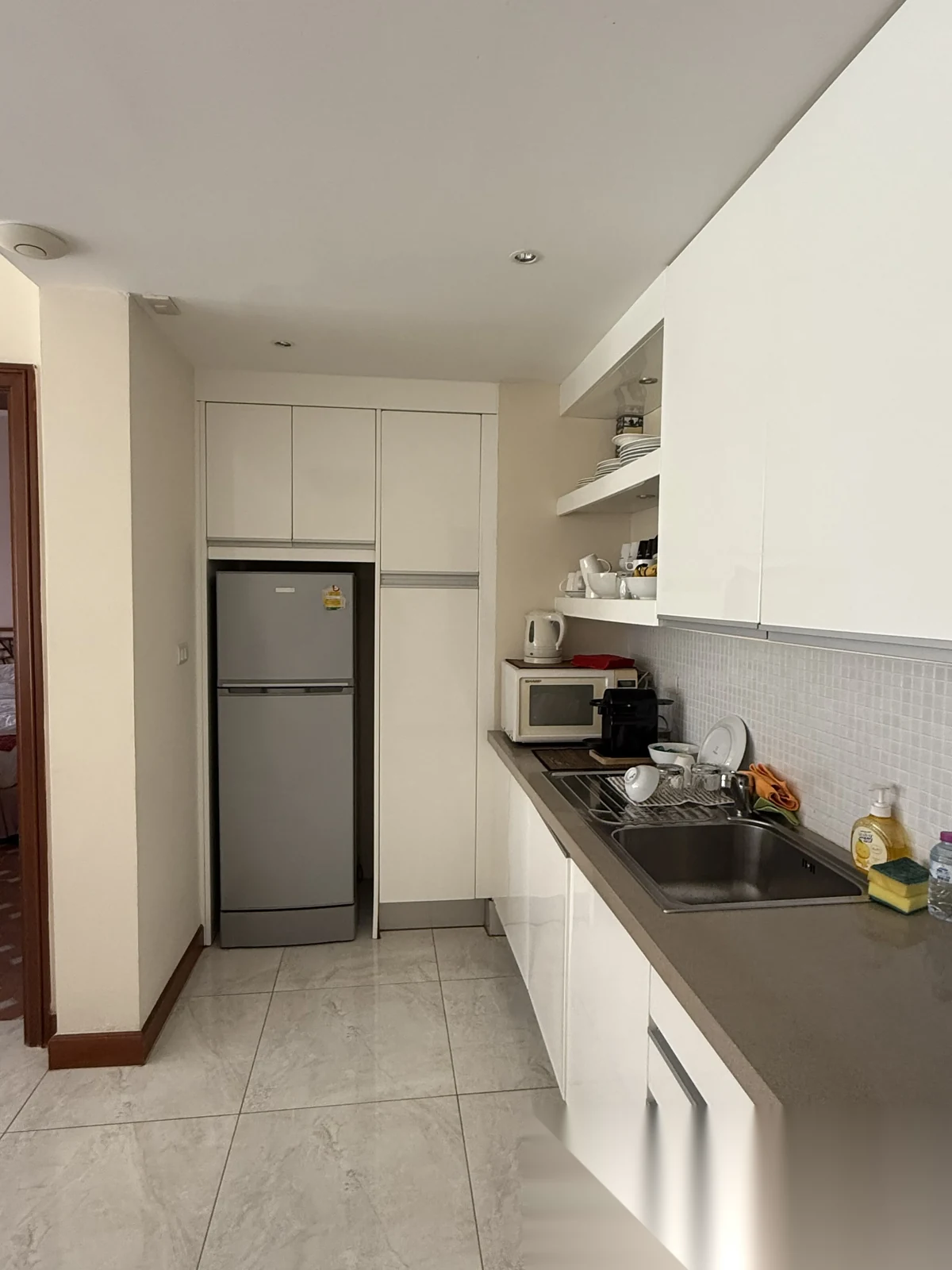 1 Bedroom Apartment for sale at Allamanda 2 & 3 Condominium complex · Choeng Thale · Garden View — photo 13