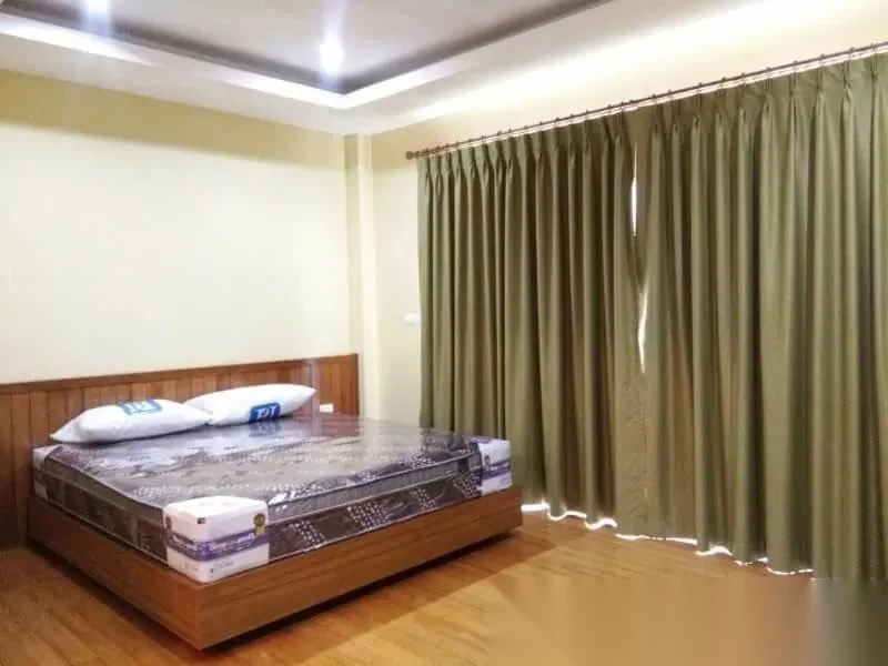 Вилла 3BR в комплексе Private Pool Villas At Thalang · Теп Красаттри · Вид на бассейн — фото 9